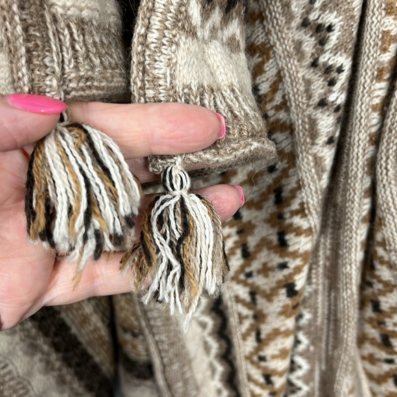 J. Jill Womens Waterfall Front Cardigan L Brown Tan Cream Pockets Aztec Wool EUC - Picture 5 of 15